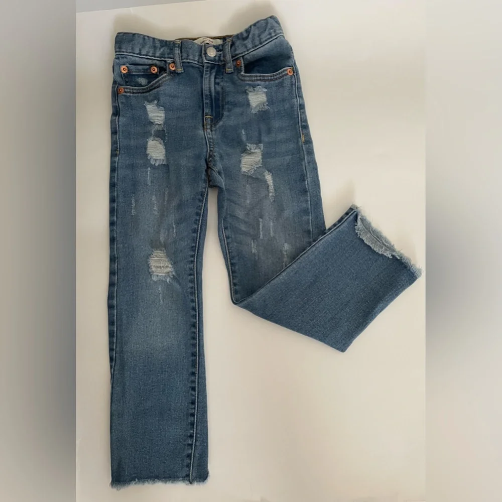 Levi's  Girl Ripped Jeans High Rise Size 5-6 years